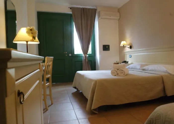 Santa Caterina Hotel 3*