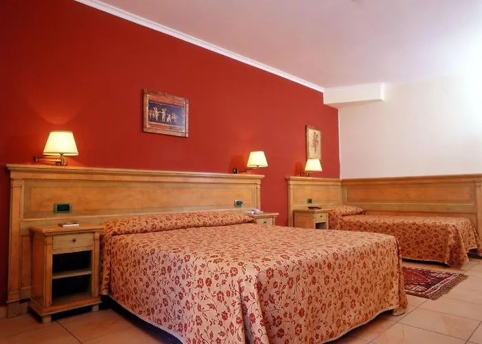 Santa Caterina Hotel 3*