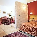 Santa Caterina Hotel
