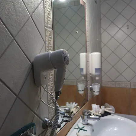 Santa Caterina Hotel 3*
