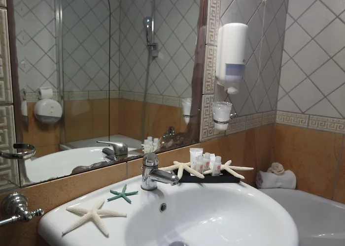 Santa Caterina Hotel